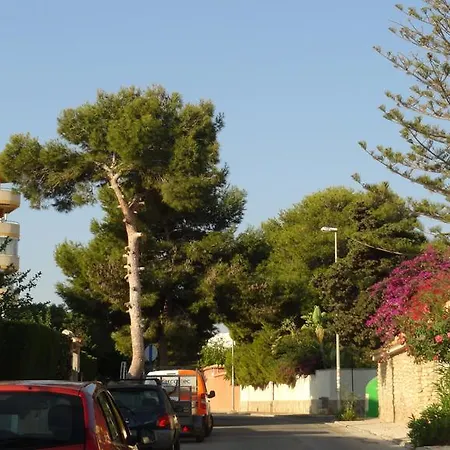 Apartment He Zenia-anne Marie *