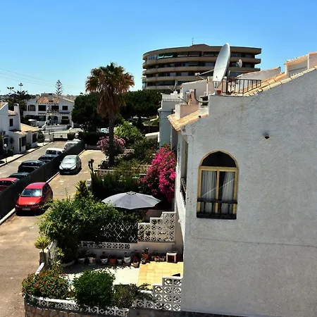 Apartment He Zenia-anne Marie *
